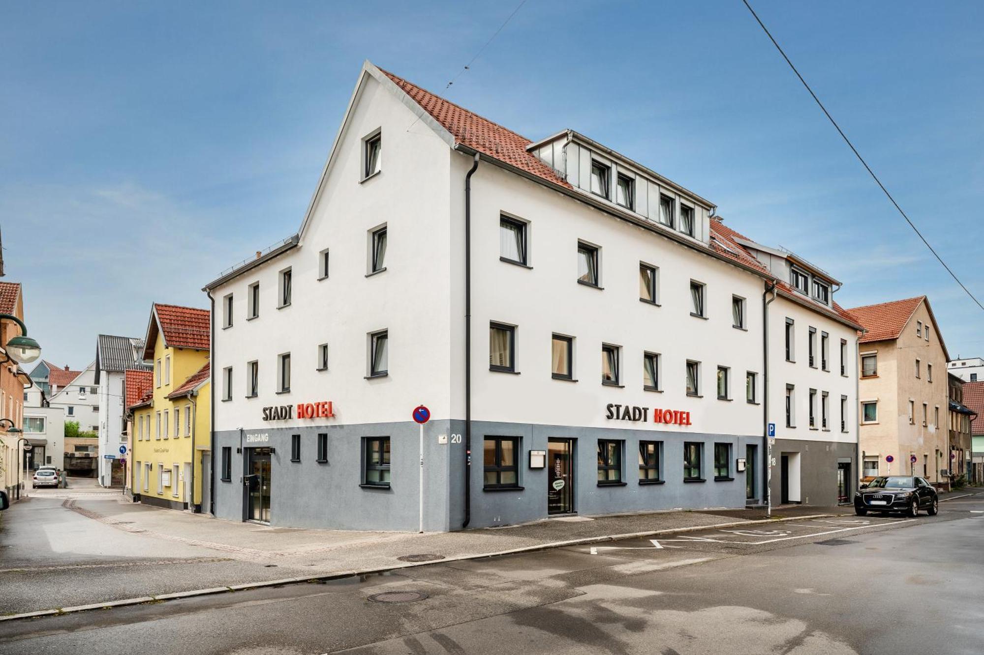 Stadthotel Reutlingen Exterior photo